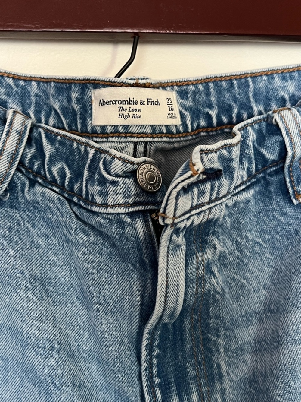 Abercrombie & Fitch Light Blue Washed - The Loose High-Rise Jeans *33 Short